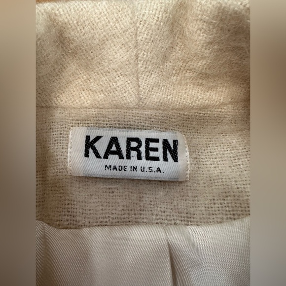 TALBOTS ( Karen ) WOOL Cream Blazer with Tailored Fit and Classic Design - Picture 6 of 9